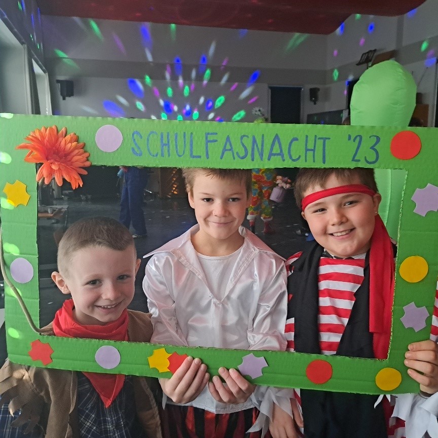 Schule Beromünster - Schulhaus Linden: Kunterbunter Fasnachtsmorgen im ...