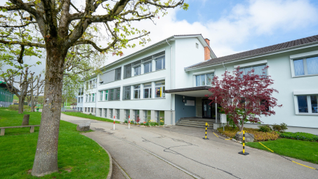 Schulhaus Linden